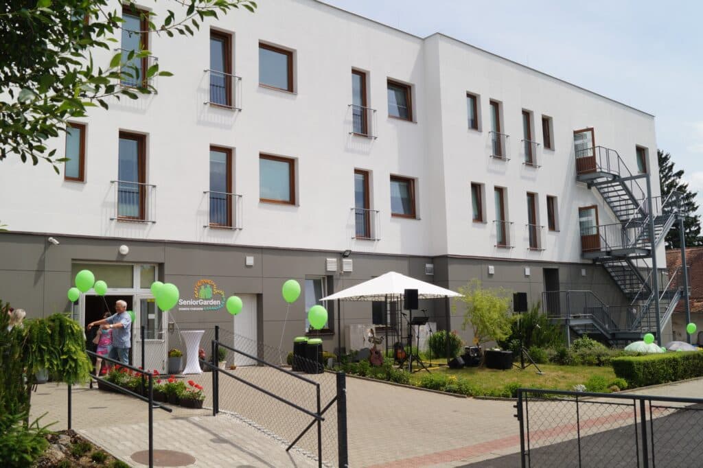 SeniorGarden slavnostně znovuotevřel Domov pro seniory v Chrudimi